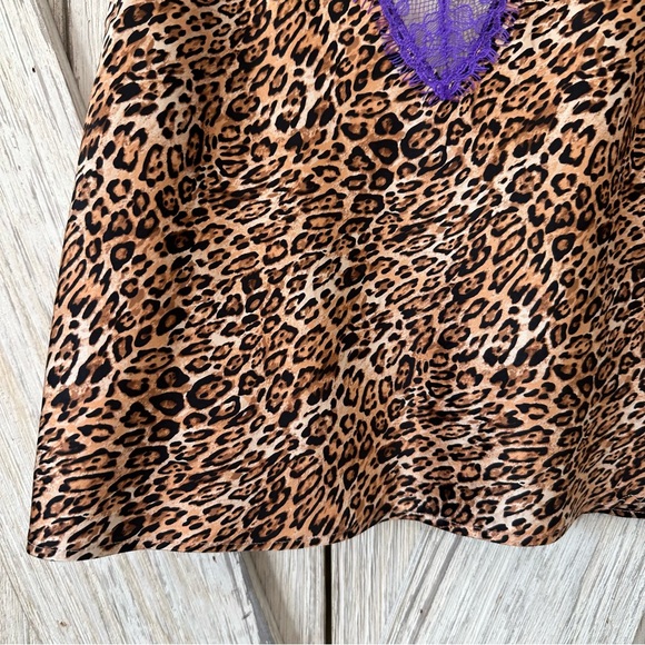 Victoria’s Secret Leopard Print Lace Trim Camisole - Picture 9 of 14
